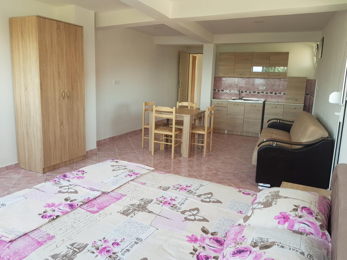 Guest House Dragomir 苏托莫雷 外观 照片